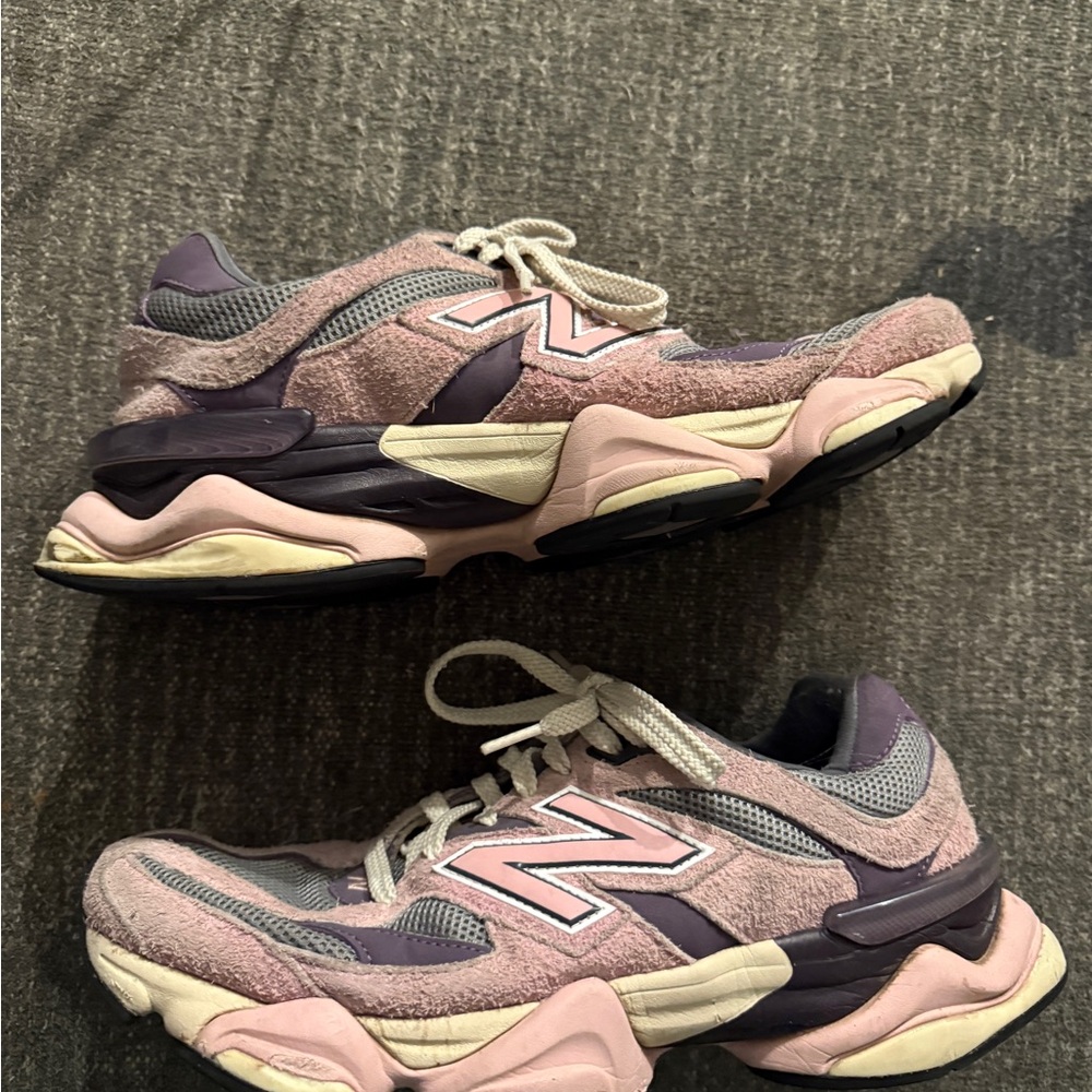 New Balance 9060 Men’s sz 12 Pink and Purple Sneakers